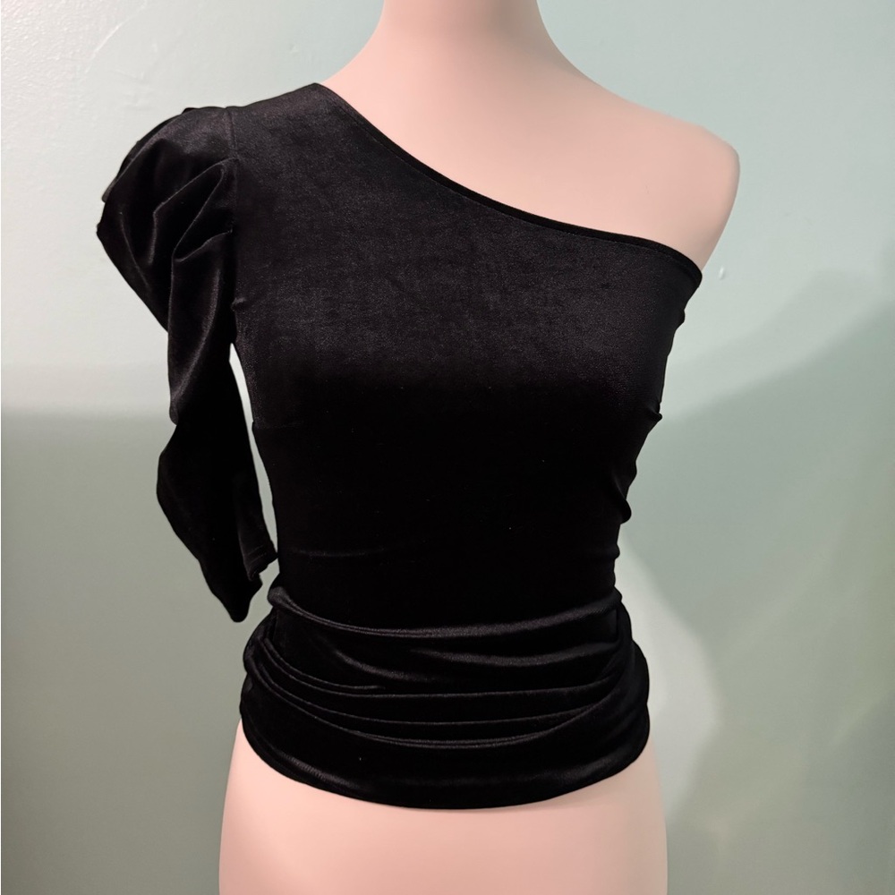 BEBE Black One Shoulder Top